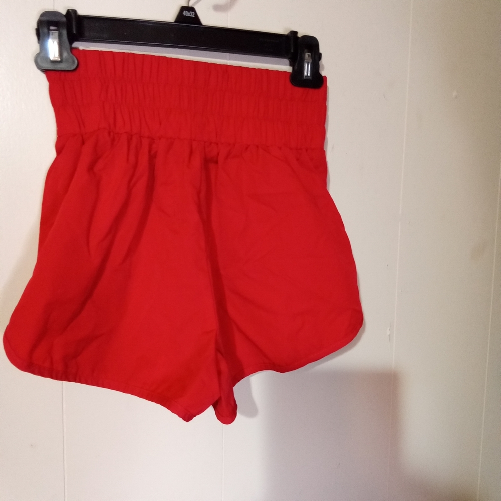 SHEIN Bright Red High-Waist Smocked Athletic Shorts - Picture 2 of 3